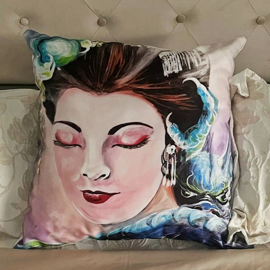 Geisha & Dragons Cushion – Communication